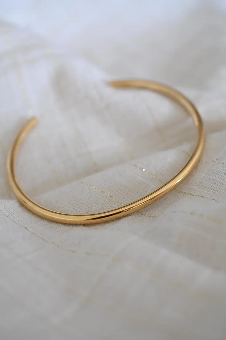 Open stainless steel armband